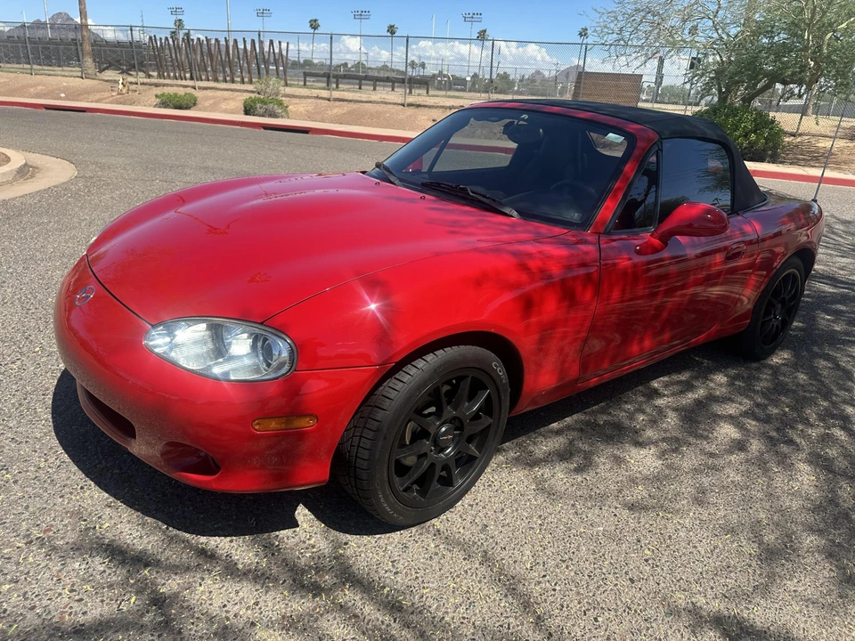 2004 Mazda NB MX-5 Miata - Image 4 of 31