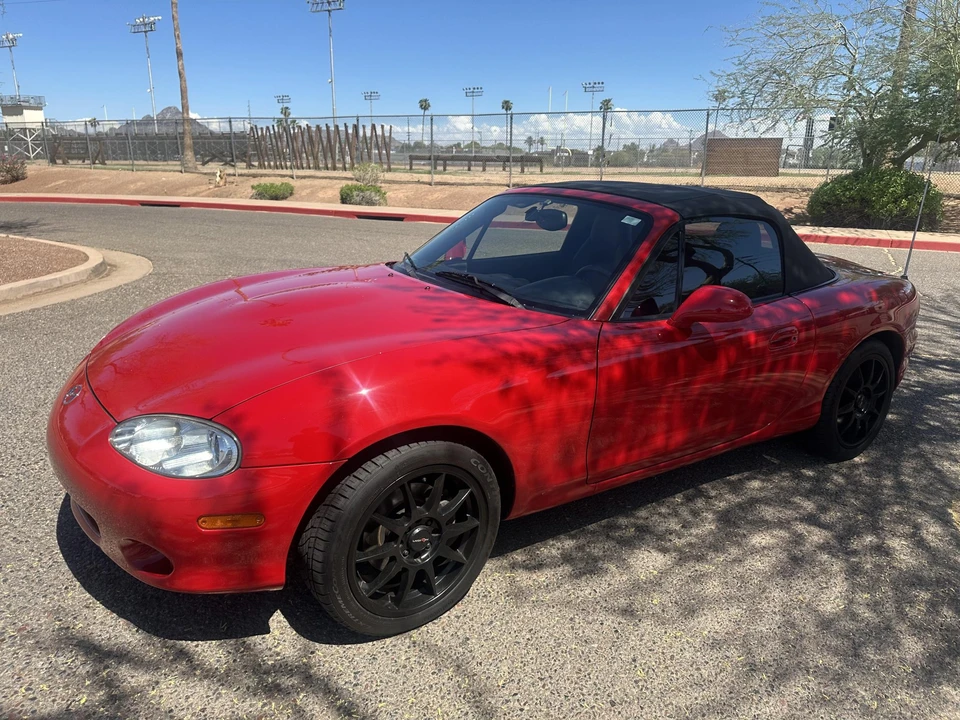 2004 Mazda NB MX-5 Miata - Image 5 of 31