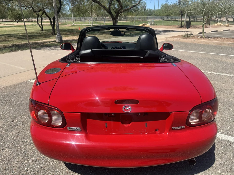 2004 Mazda NB MX-5 Miata - Image 10 of 31