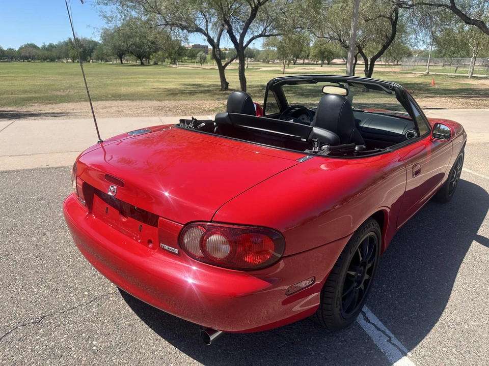 2004 Mazda NB MX-5 Miata - Image 12 of 31