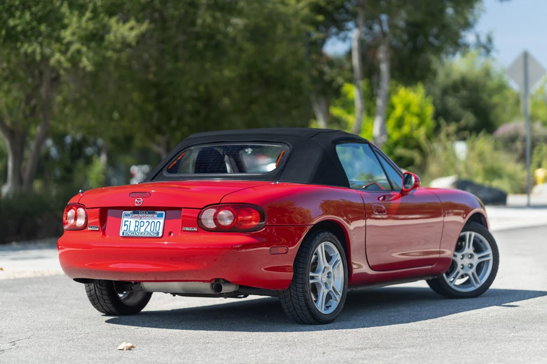 2004 Mazda NB MX-5 Miata - Image 14 of 31