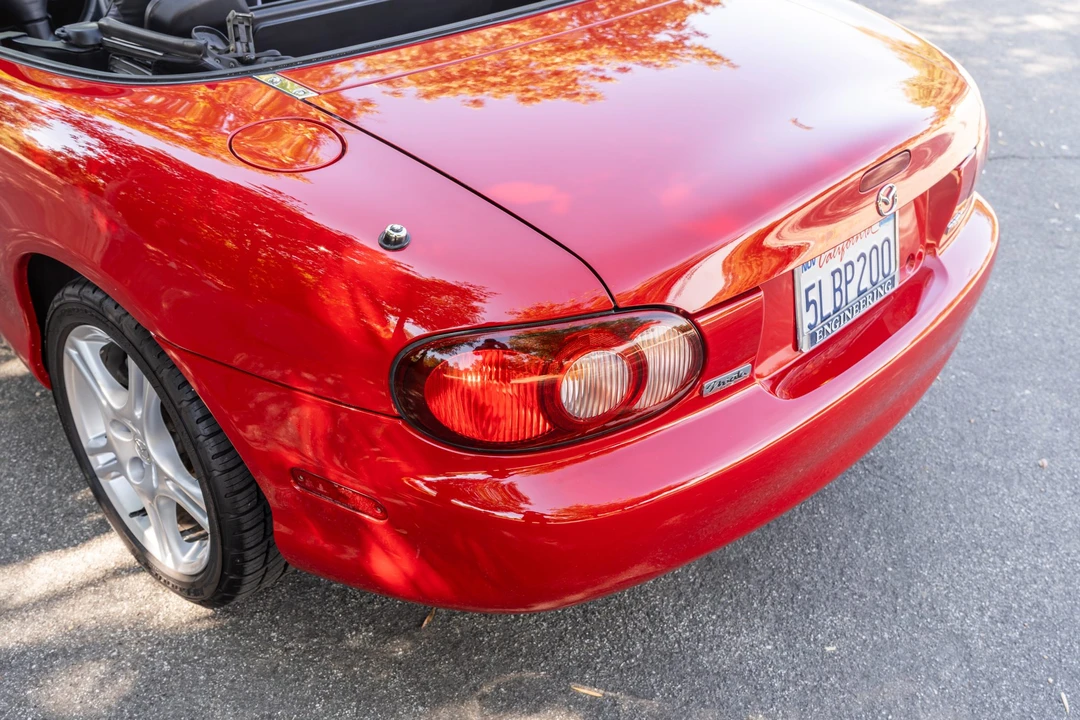 2004 Mazda NB MX-5 Miata - Image 29 of 31