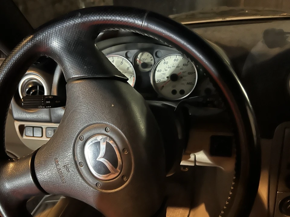 2004 Mazda NB MX-5 Miata - Image 2 of 12