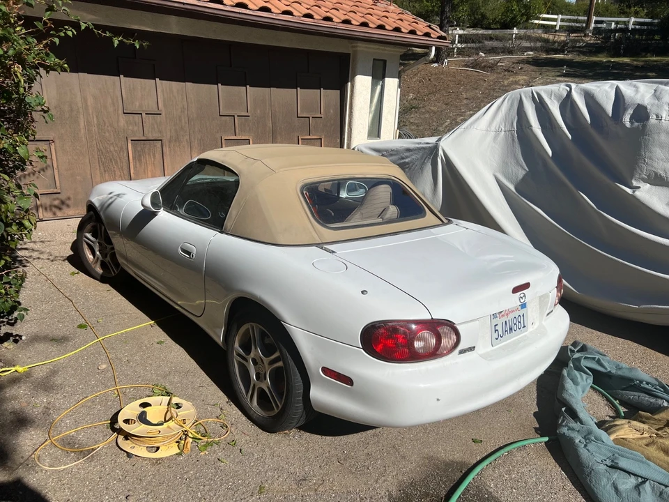 2004 Mazda NB MX-5 Miata - Image 3 of 12