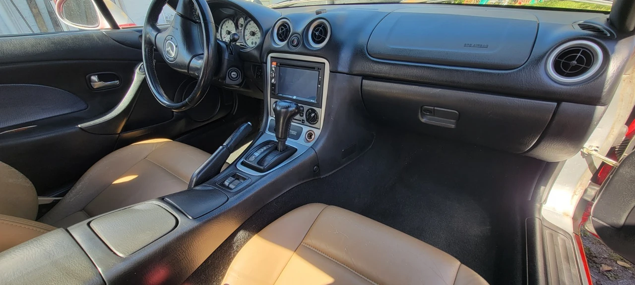 2004 Mazda NB MX-5 Miata - Image 15 of 21