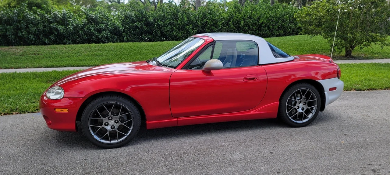 2004 Mazda NB MX-5 Miata - Image 5 of 21