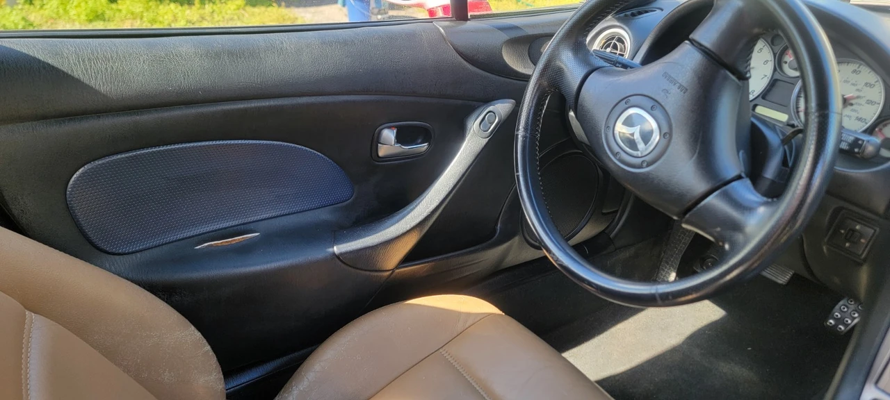 2004 Mazda NB MX-5 Miata - Image 19 of 21