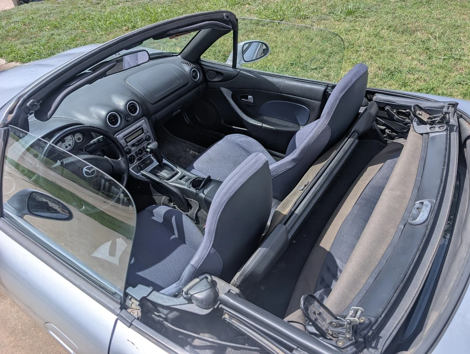 2004 Mazda NB MX-5 Miata - Image 8 of 13