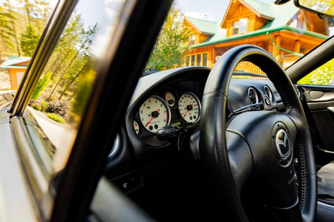 2004 Mazda NB MX-5 Miata - Image 11 of 23