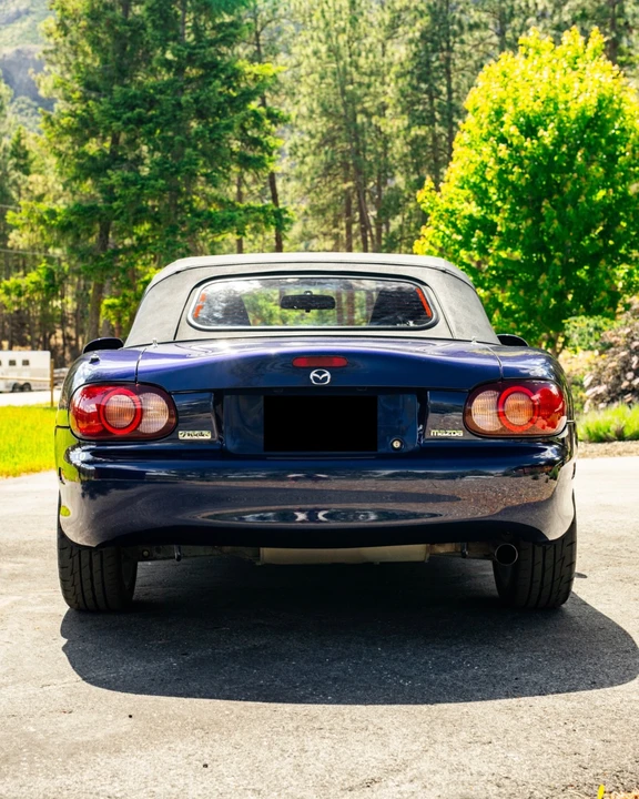2004 Mazda NB MX-5 Miata - Image 7 of 23