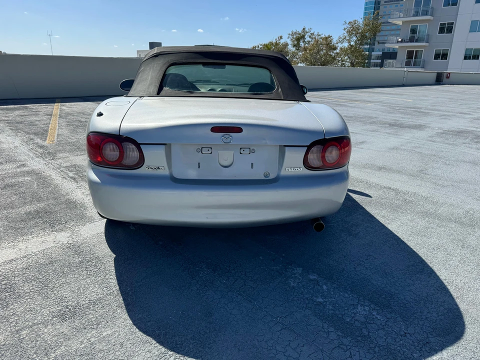2004 Mazda NB MX-5 Miata - Image 16 of 31