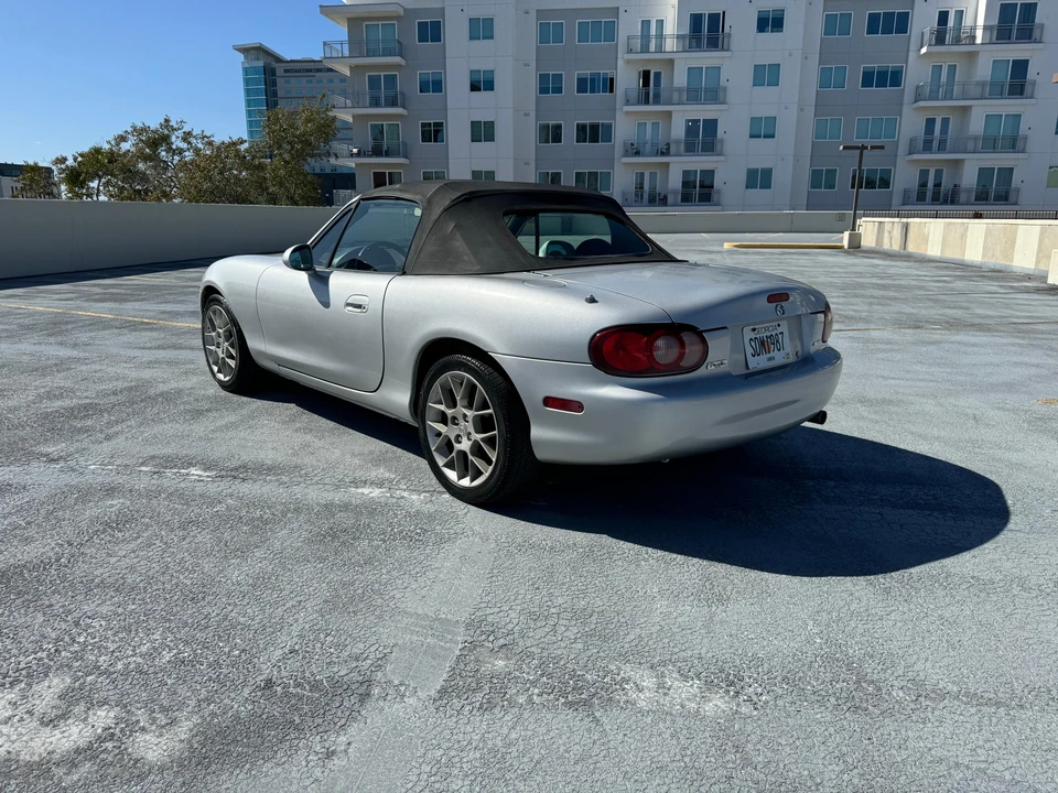 2004 Mazda NB MX-5 Miata - Image 14 of 31