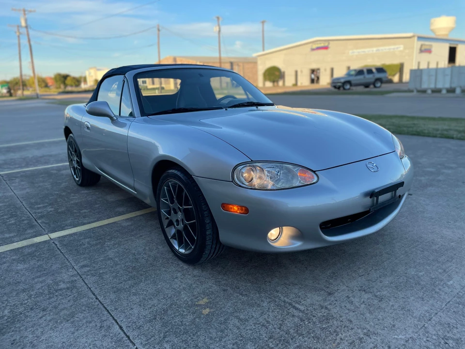 2004 Mazda NB MX-5 Miata - Image 21 of 31