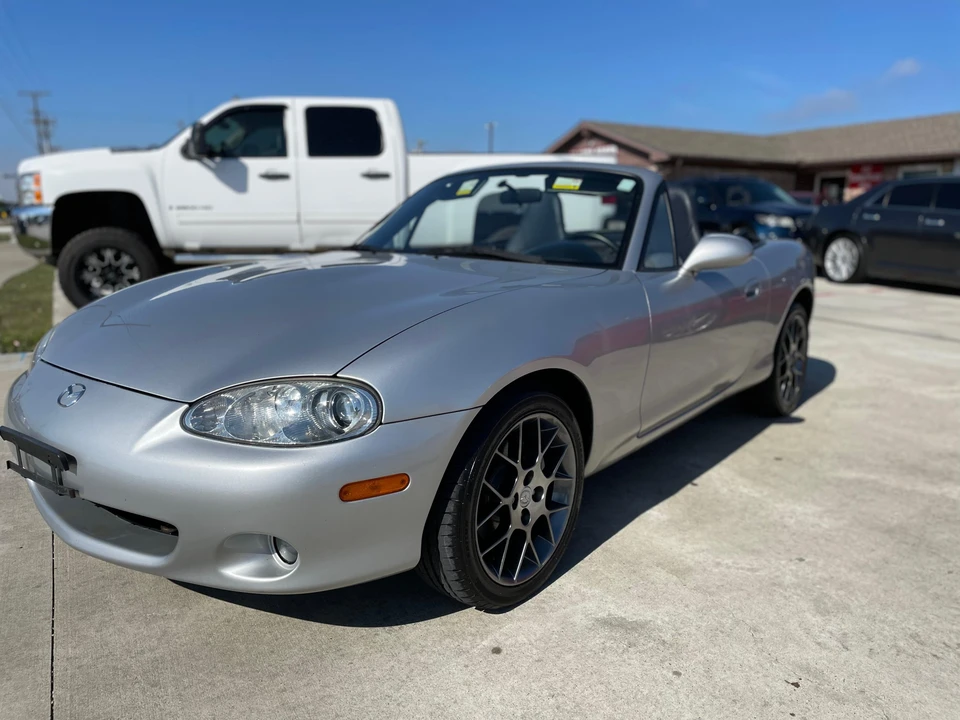2004 Mazda NB MX-5 Miata - Image 6 of 31