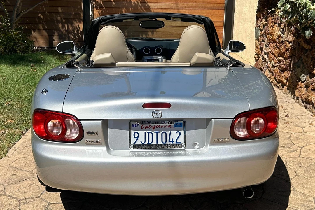 2004 Mazda NB MX-5 Miata - Image 5 of 31