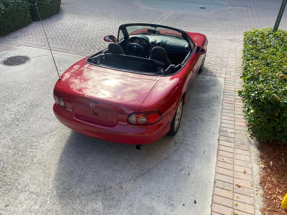 2004 Mazda NB MX-5 Miata - Image 12 of 31
