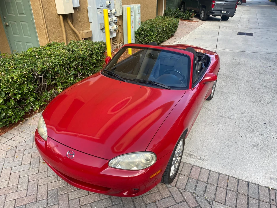 2004 Mazda NB MX-5 Miata - Image 7 of 31