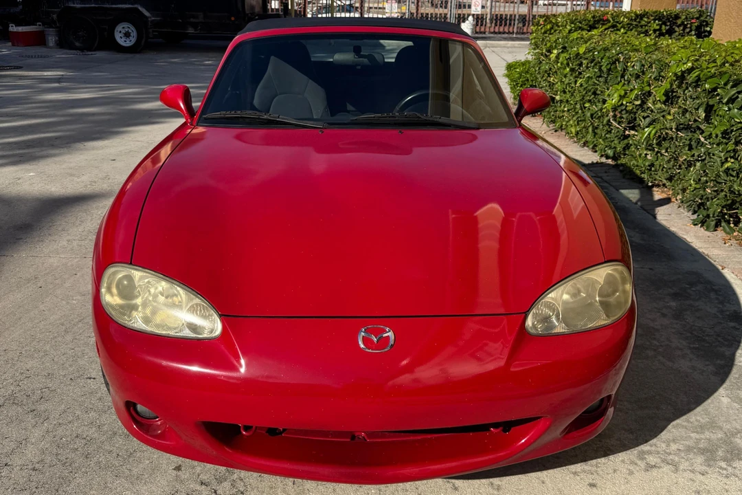 2004 Mazda NB MX-5 Miata - Image 2 of 31