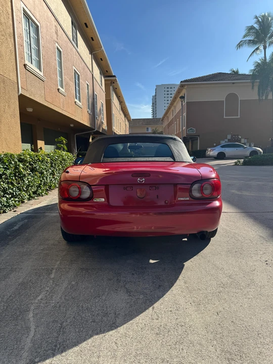 2004 Mazda NB MX-5 Miata - Image 16 of 31