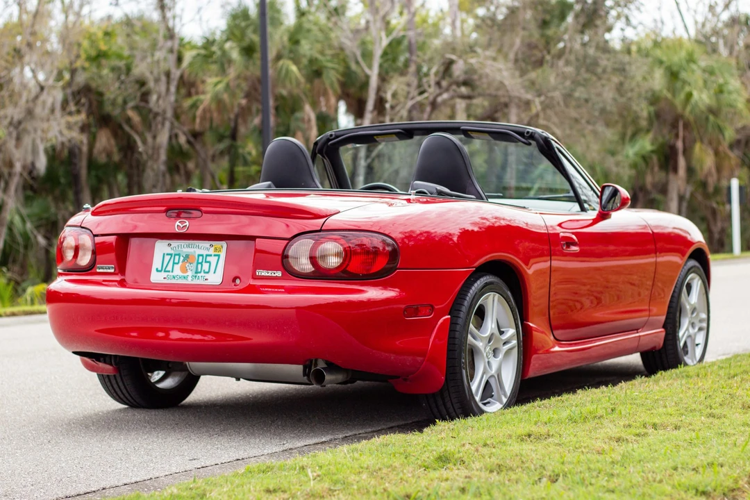 2004 Mazda NB MX-5 Miata - Image 5 of 31