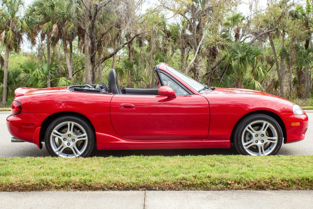 2004 Mazda NB MX-5 Miata - Image 4 of 31