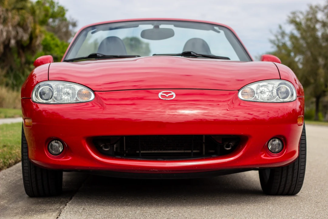 2004 Mazda NB MX-5 Miata - Image 2 of 31
