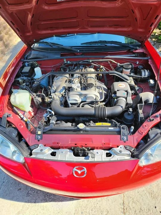 2004 Mazda NB MX-5 Miata - Image 2 of 9