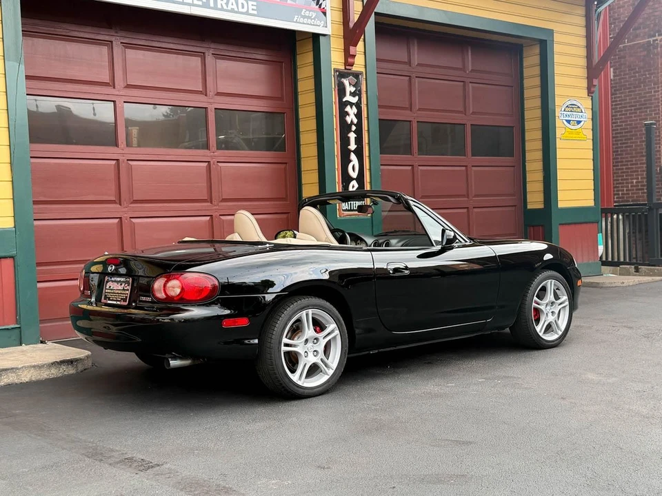 2004 Mazda NB MX-5 Miata - Image 11 of 31