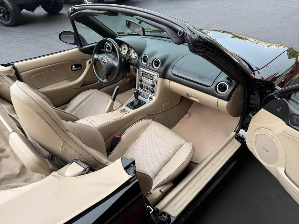 2004 Mazda NB MX-5 Miata - Image 29 of 31