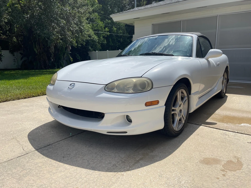 2004 Mazda NB MX-5 Miata - Image 8 of 30
