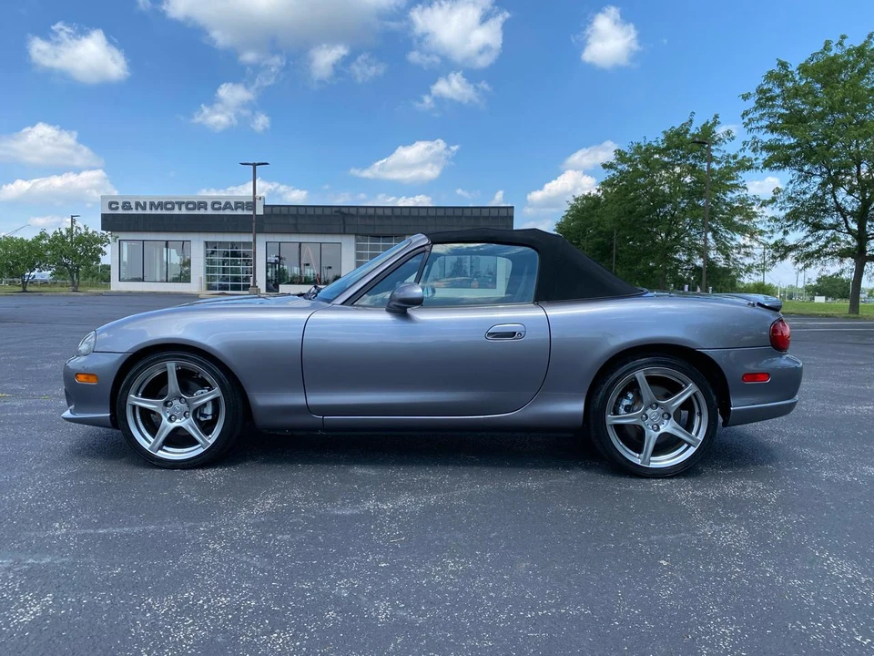 2004 Mazda NB Mazdaspeed MX-5 Miata - Image 16 of 31