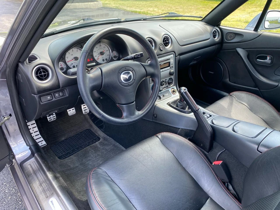 2004 Mazda NB Mazdaspeed MX-5 Miata - Image 21 of 31