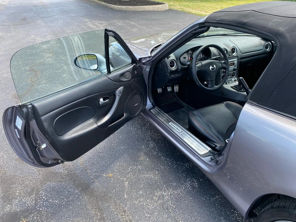 2004 Mazda NB Mazdaspeed MX-5 Miata - Image 22 of 31