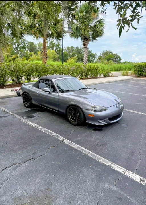 2004 Mazda NB Mazdaspeed MX-5 Miata - Image 5 of 20