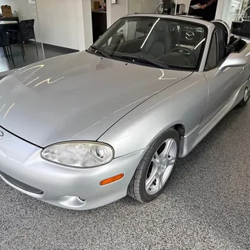 2004 Mazda MX-5 Miata