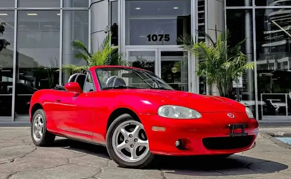 2004 Mazda MX-5 Miata