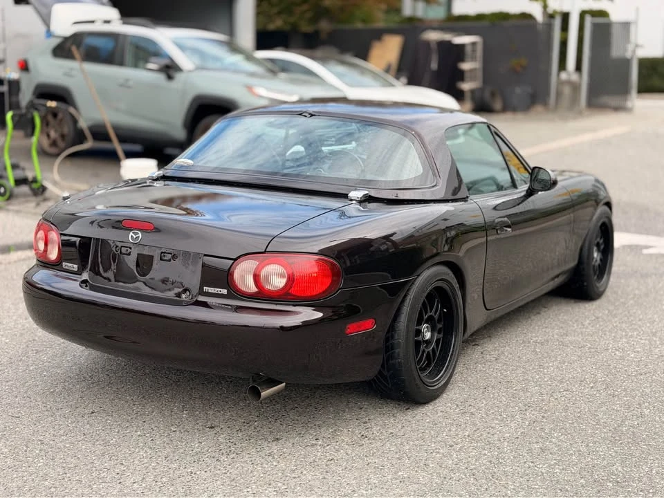 2004 Mazda NB MX-5 Miata - Image 4 of 15