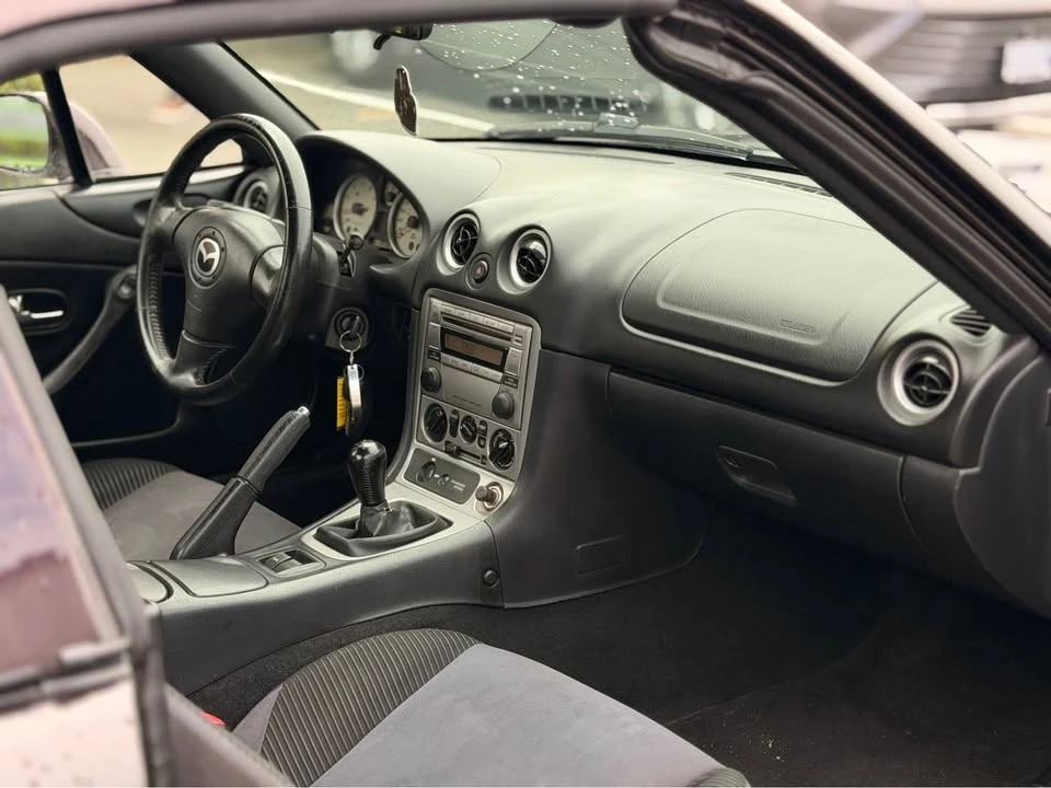 2004 Mazda NB MX-5 Miata - Image 14 of 15