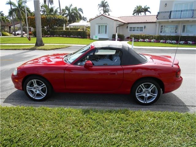 2004 Mazda NB MX-5 Miata - Image 5 of 12