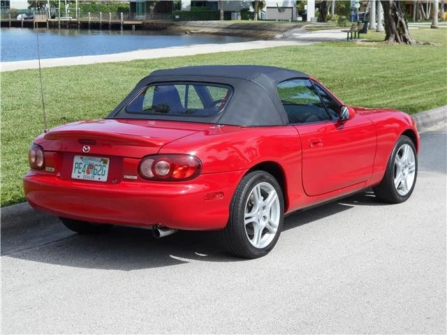 2004 Mazda NB MX-5 Miata - Image 8 of 12