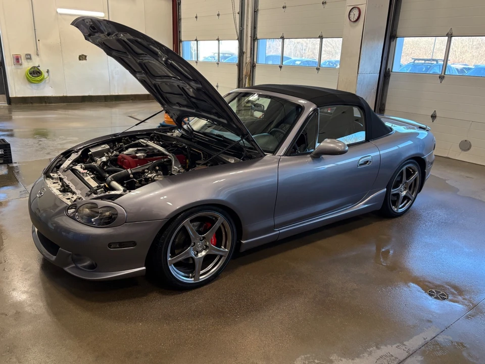 2004 Mazda NB Mazdaspeed MX-5 Miata - Image 15 of 31