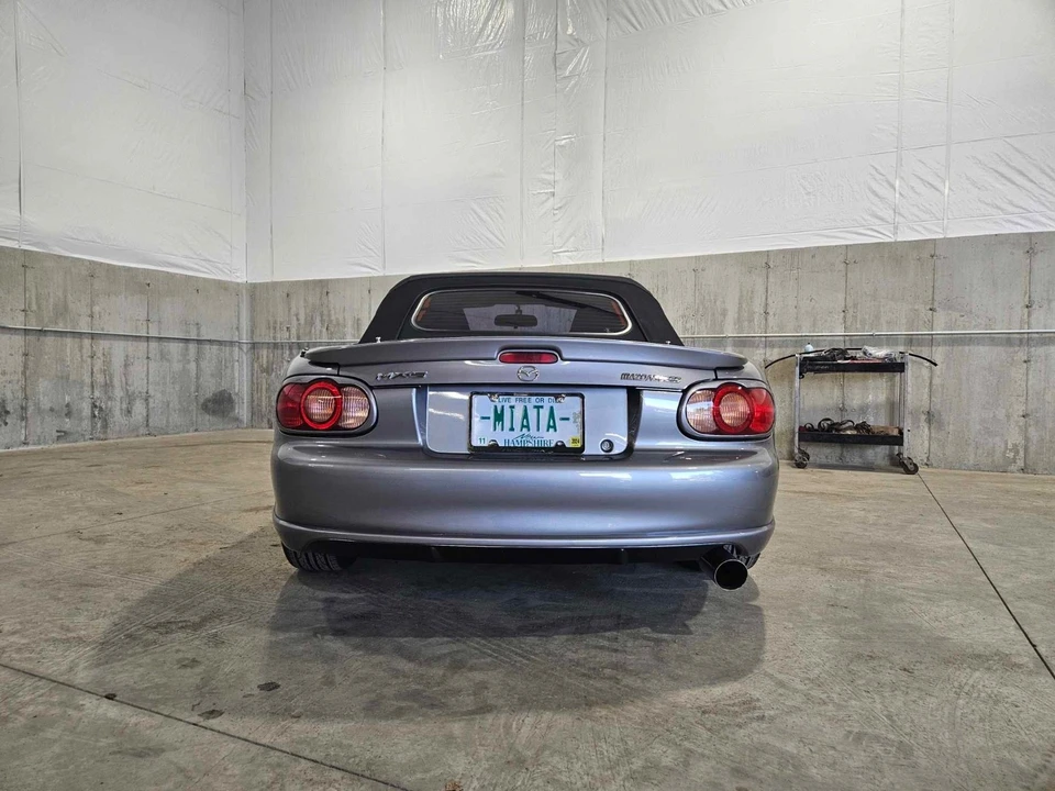 2004 Mazda NB Mazdaspeed MX-5 Miata - Image 3 of 31