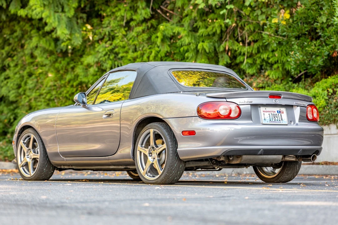 2004 Mazda NB Mazdaspeed MX-5 Miata - Image 9 of 31