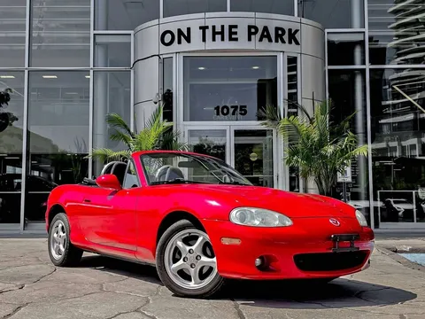 2004 Mazda MX-5 Miata Safety Certified