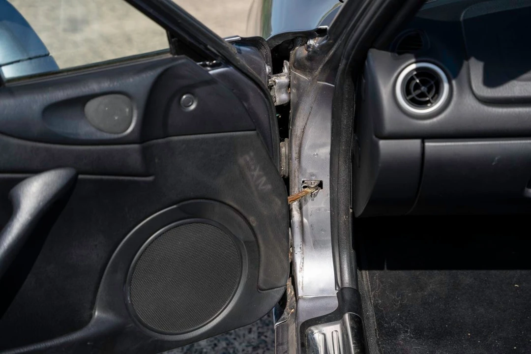 2004 Mazda NB MX-5 Miata - Image 22 of 30