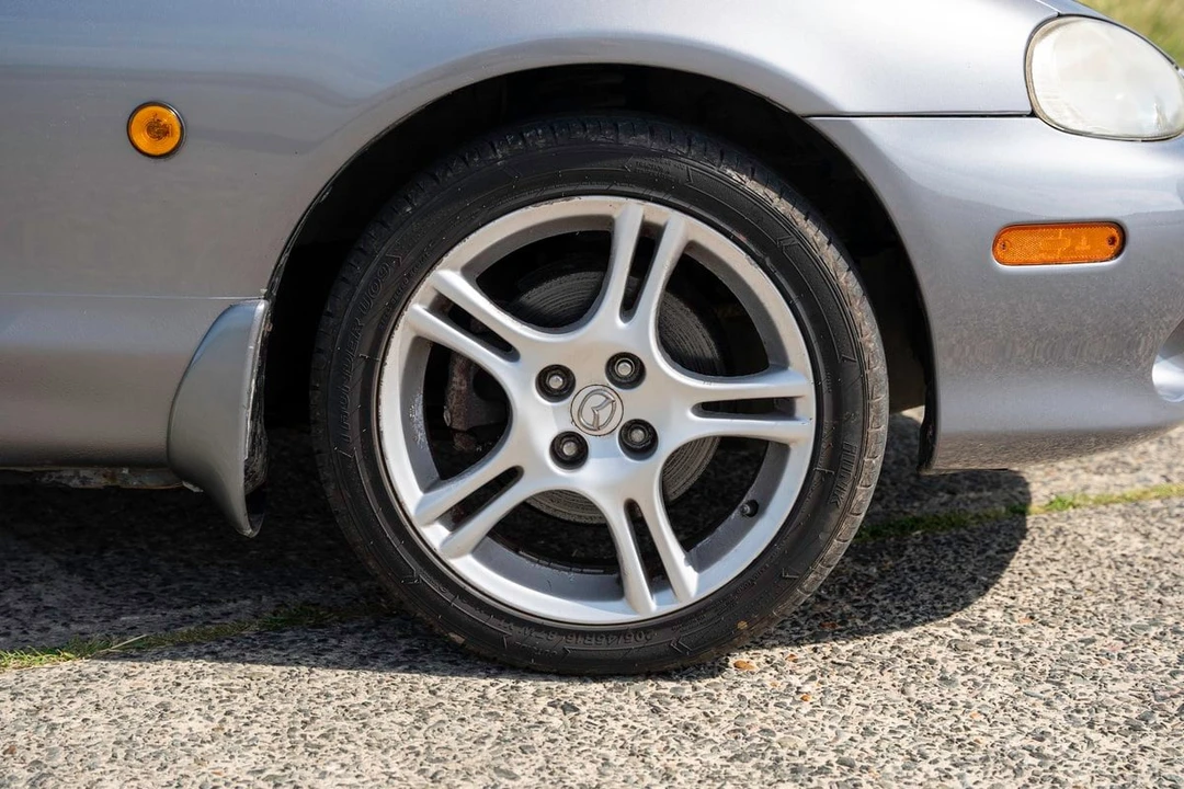 2004 Mazda NB MX-5 Miata - Image 10 of 30