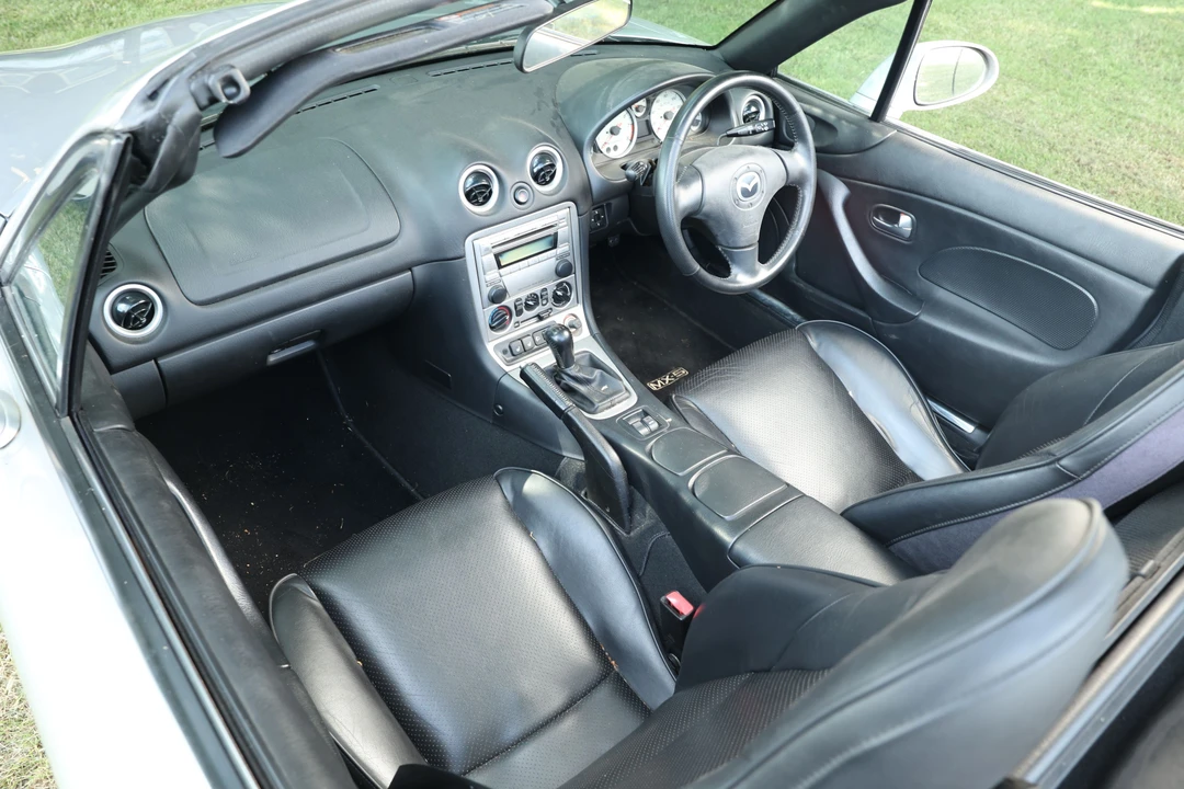 2004 Mazda NB MX-5 Miata - Image 4 of 7