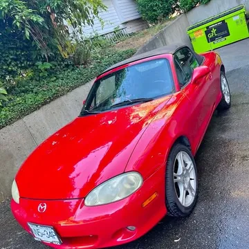 2004 Mazda MX-5
