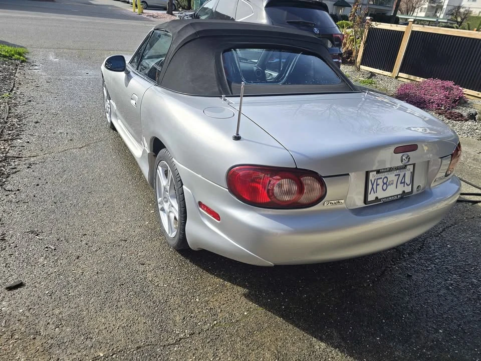 2004 Mazda NB MX-5 Miata - Image 4 of 11