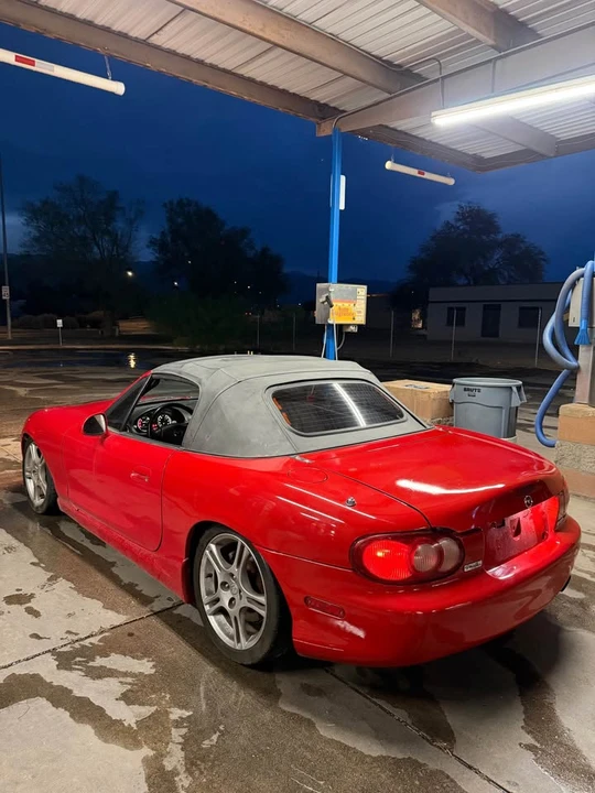 2004 Mazda NB MX-5 Miata - Image 6 of 12